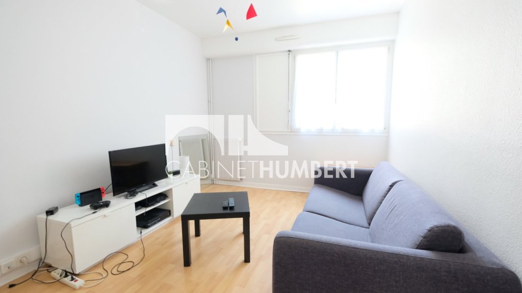 APPARTEMENT T6 A VENDRE - ST ETIENNE FAURIEL - 145.88 m2 - 215000€