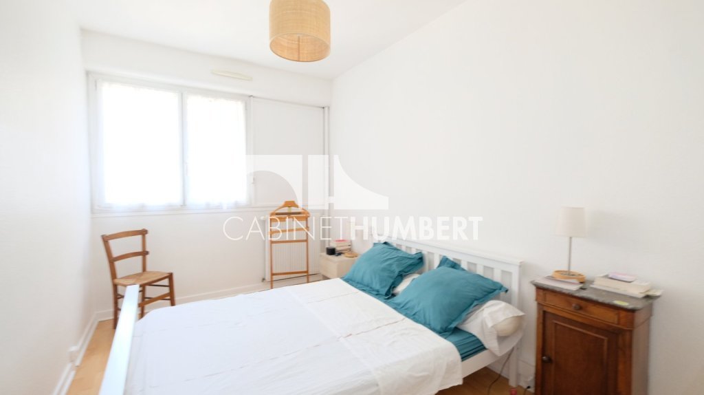 APPARTEMENT T6 A VENDRE - ST ETIENNE FAURIEL - 145.88 m2 - 215000€