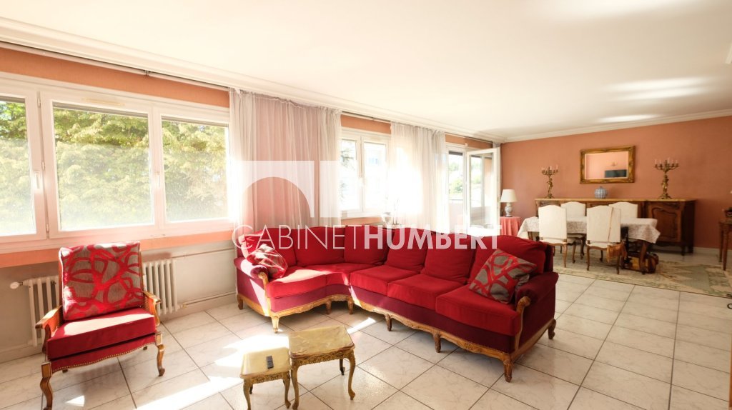 APPARTEMENT T6 A VENDRE - ST ETIENNE FAURIEL - 158.41 m2 - 129 000 &euro;