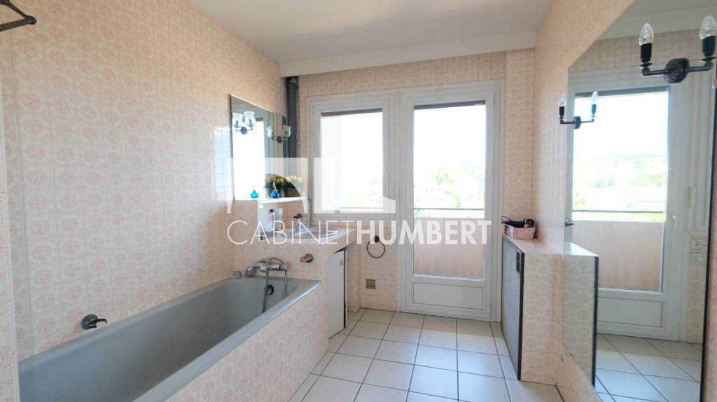 APPARTEMENT T6 A VENDRE - ST ETIENNE FAURIEL - 158.41 m2 - 129 000 &euro;