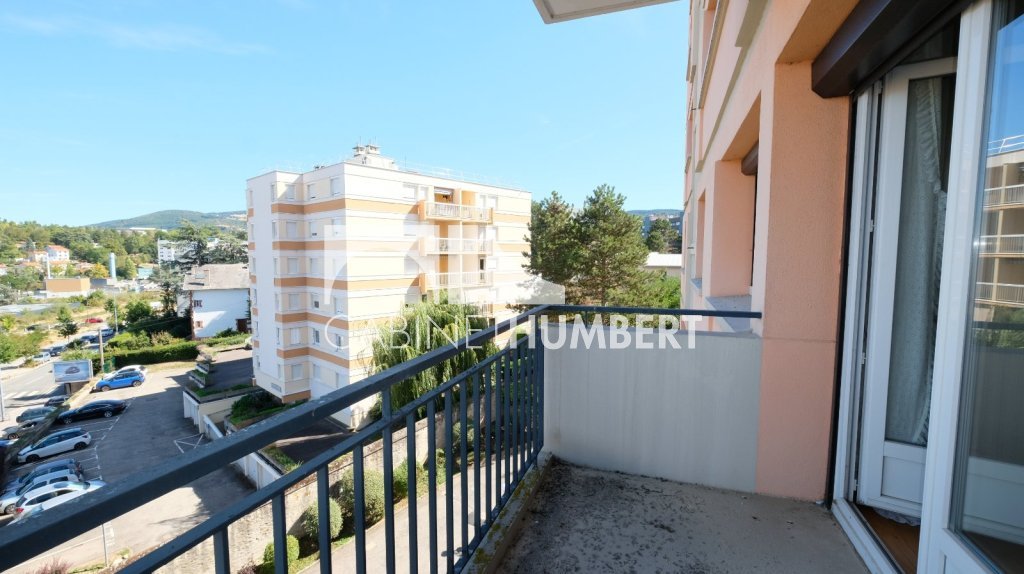 APPARTEMENT T6 A VENDRE - ST ETIENNE FAURIEL - 158.41 m2 - 129 000 &euro;