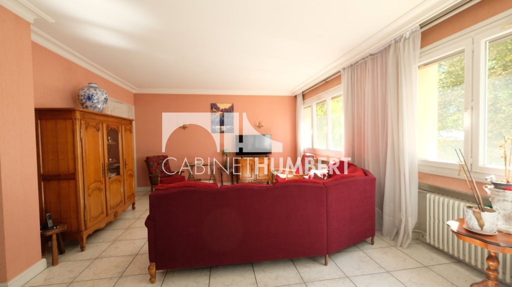 APPARTEMENT T6 A VENDRE - ST ETIENNE FAURIEL - 158.41 m2 - 129 000 &euro;