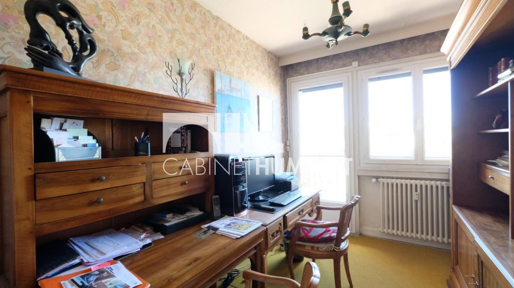 APPARTEMENT T6 A VENDRE - ST ETIENNE FAURIEL - 158.41 m2 - 129 000 &euro;