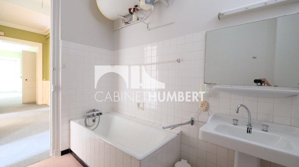 APPARTEMENT T7 A VENDRE - ST ETIENNE BADOUILL�RE - 216.31 m2 - 229�000�&euro;