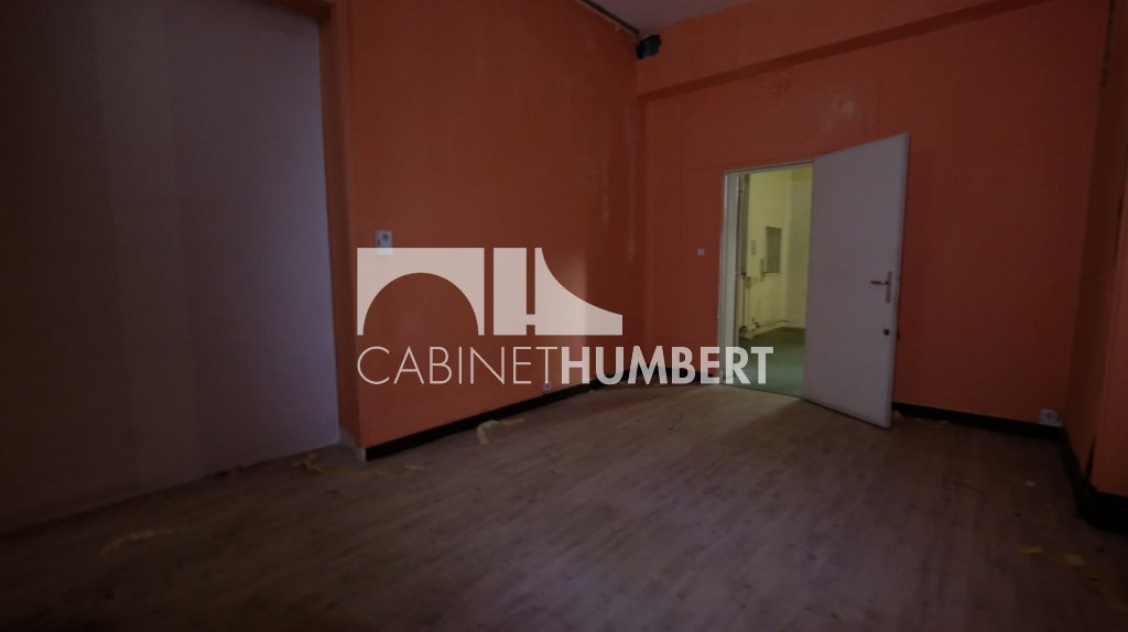 APPARTEMENT T7 A VENDRE - ST ETIENNE BADOUILLÈRE - 167.71 m2 - 99 000 &euro;