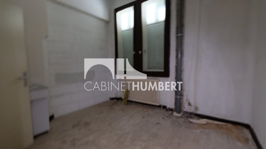 APPARTEMENT T7 A VENDRE - ST ETIENNE BADOUILLÈRE - 167.71 m2 - 99 000 &euro;