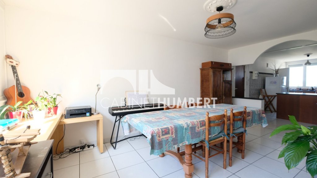APPARTEMENT T7 A VENDRE - ST ETIENNE LA MÉTARE - 125.91 m2 - 95 000 &euro;