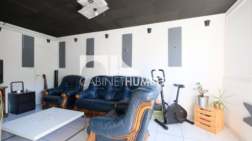 APPARTEMENT T7 A VENDRE - ST ETIENNE LA MÉTARE - 125.91 m2 - 95 000 &euro;