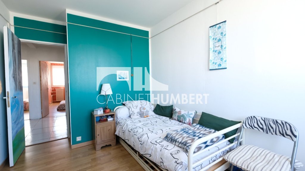 APPARTEMENT T7 A VENDRE - ST ETIENNE LA MÉTARE - 125.91 m2 - 95 000 &euro;