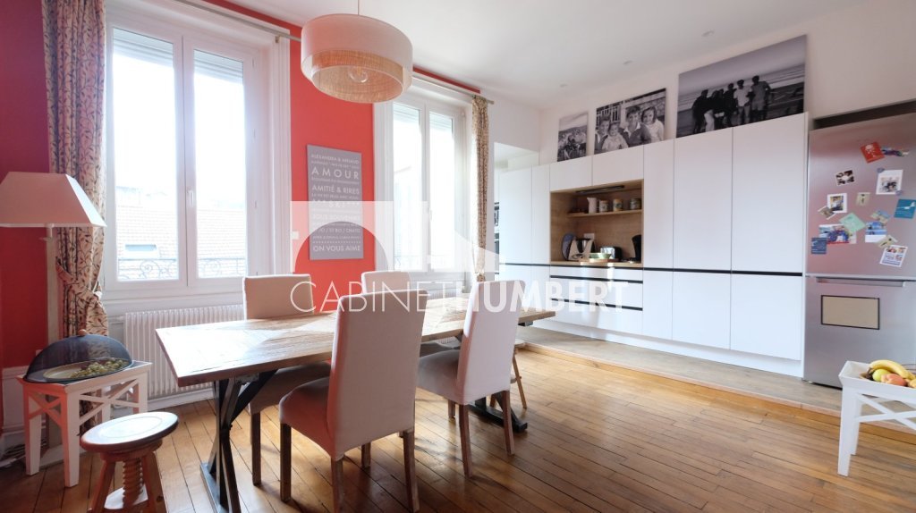 APPARTEMENT T8 A VENDRE - ST ETIENNE CENTRE VILLE - 191 m2 - 310�000�&euro;
