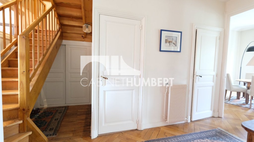 APPARTEMENT T8 A VENDRE - ST ETIENNE CENTRE VILLE - 191 m2 - 310�000�&euro;