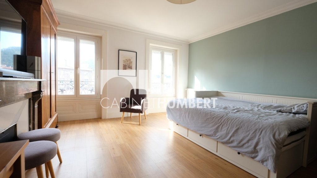 APPARTEMENT T8 A VENDRE - ST ETIENNE CENTRE VILLE - 191 m2 - 310�000�&euro;